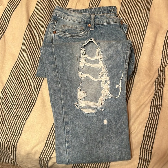 Aeropostale Women’s Jeans size 16 - Picture 2 of 3